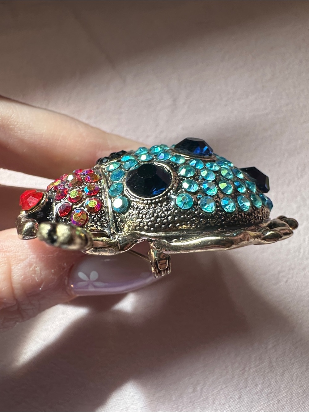 Gold Tone Iridescent Jeweled Beetle Brooch - Picture 14 of 17